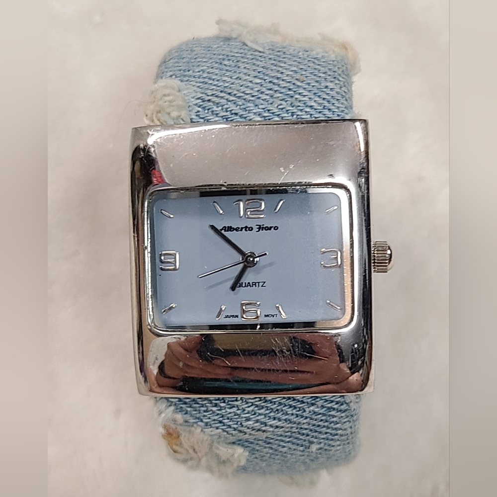 Alberto Fioro Women's Silver Tone Denim Wrapped Cuff Style Watch